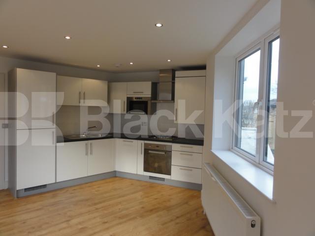 			NEW INSTRUCTION, 2 Bedroom, 1 bath, 1 reception Apartment			 Gloucester Court, Rowcross Street, Bermondsey